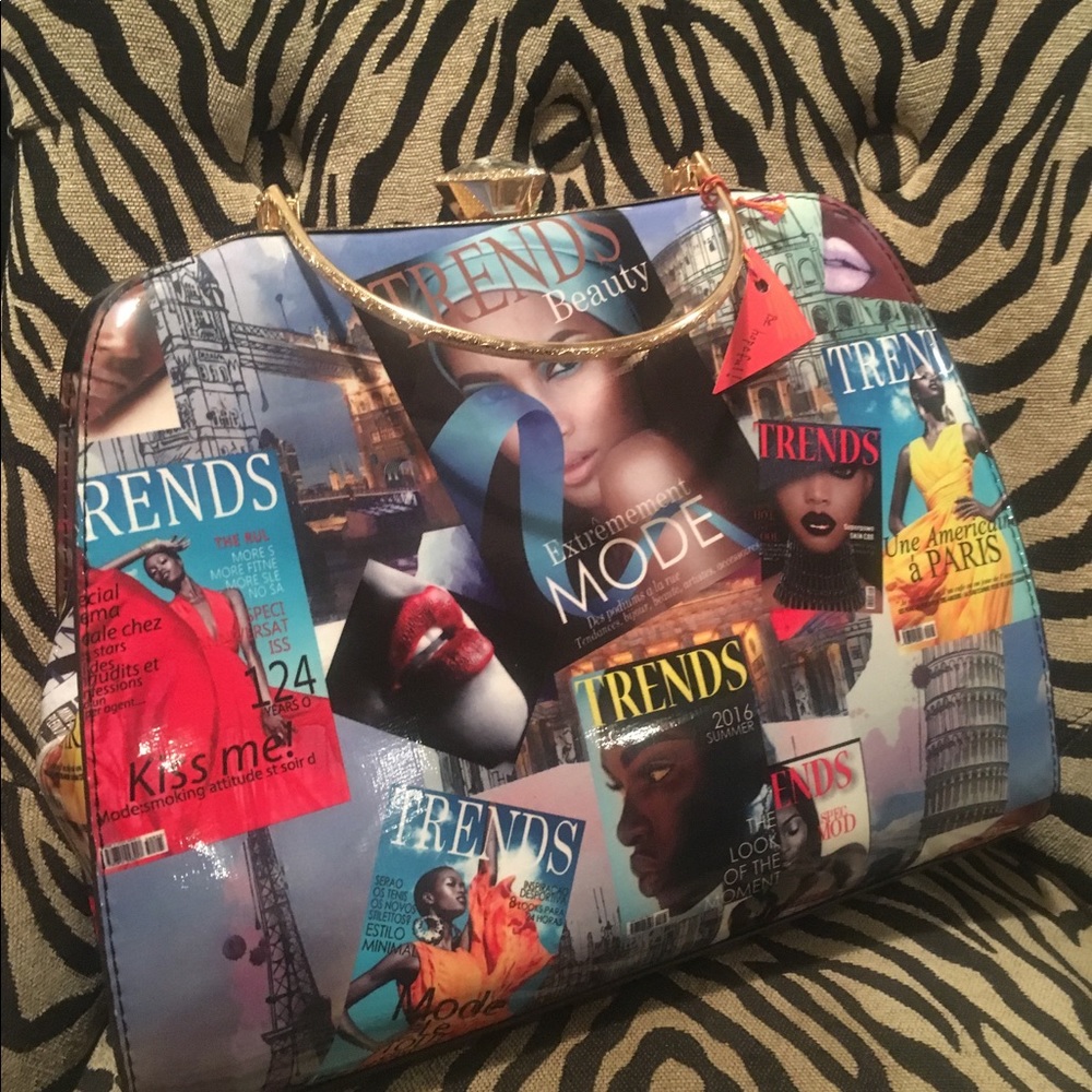 Magazine Purse